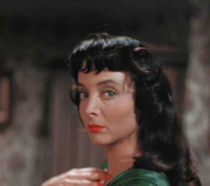 Carolyn Jones Net Worth: A Deep Dive into Her Finances