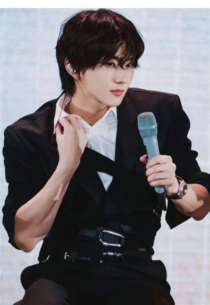 Jungwon: The Rising Star &ndash; Who Is He and Why Is He Captivating Audiences?