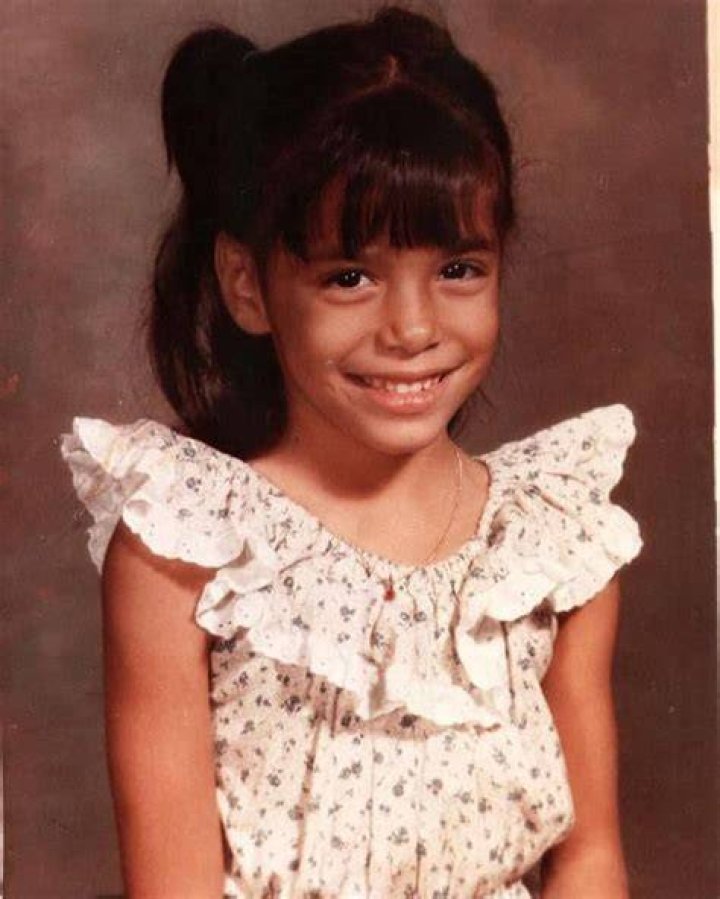 Rediscovering Eva Longoria: A Glimpse Through Young Photos